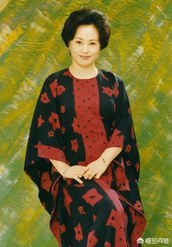 一首《回娘家》唱出几代人春晚记忆的朱明瑛近况如何？