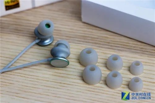 百元耳机不负小金标？O-Fresh立体声耳机评测