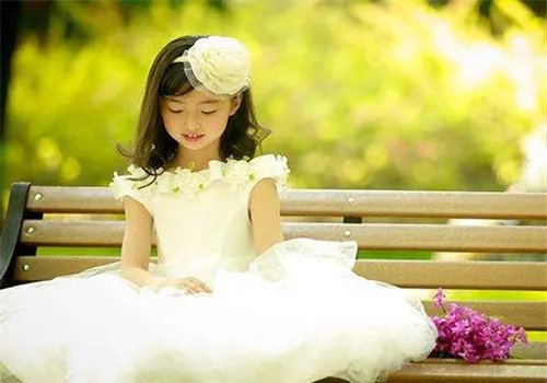 儿童艺术照摄影怎么拍好看 儿童艺术照多少钱一套