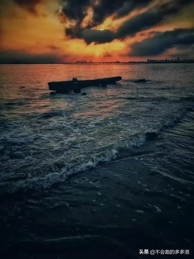 谁有好看的海景图片？拿出来共享吧？