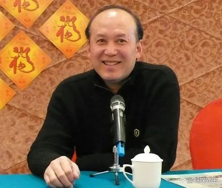 65岁郭达近照曝光，曾连登20年春晚含泪隐退，现如今怎样了？