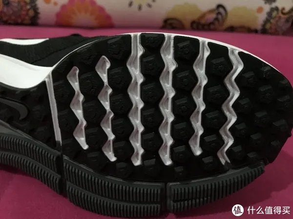 奔跑，就现在—NIKE 耐克 ZOOM WINFLO 4 跑鞋开箱