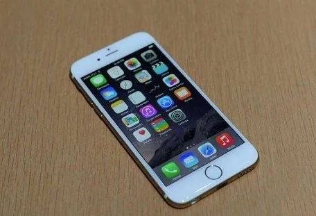 手机闪屏是怎么回事?如何解决？