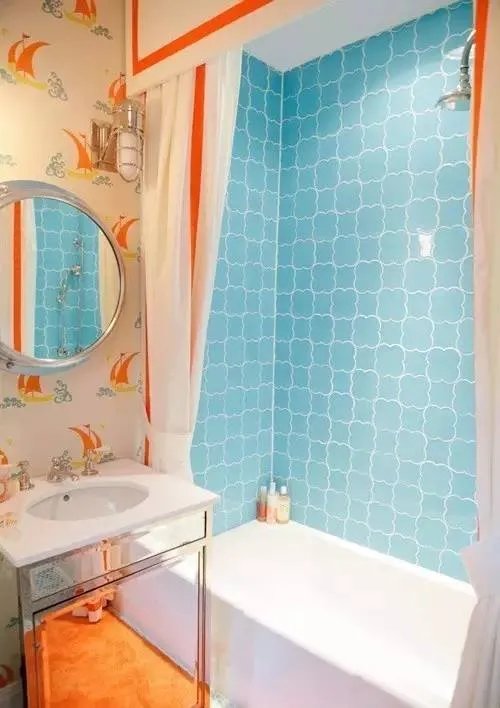 风格迥异的时尚卫生间，保证你没见过！