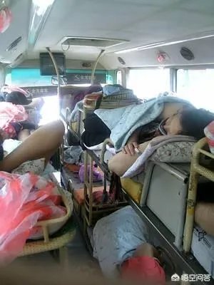 卧铺车母子军大衣