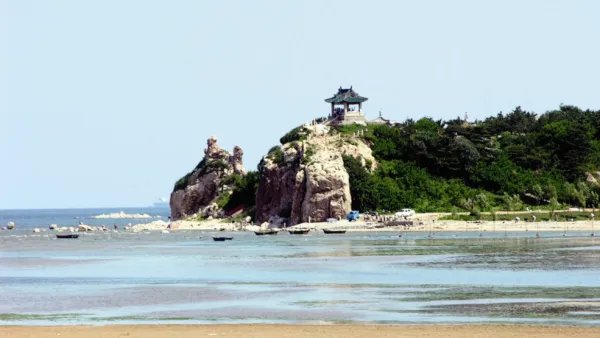 去北戴河旅游住在哪合适？