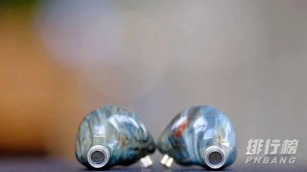 UM 3DT三动圈耳机怎么样_UM 3DT三动圈耳机评测