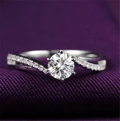 一克拉钻戒值多少钱 一克拉钻是多大