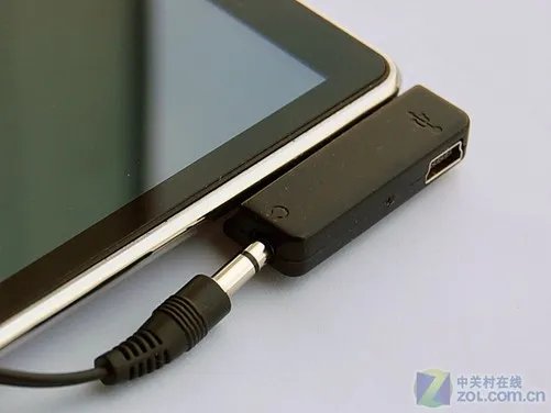 4.8吋电容触屏+Android系统 蓝魔W7评测