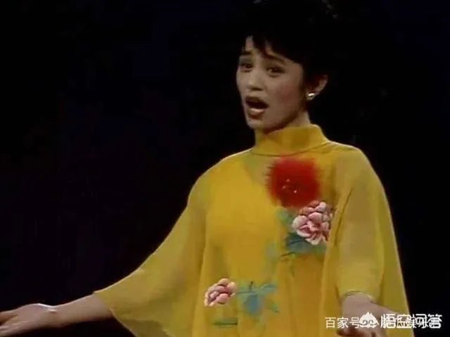 一首《回娘家》唱出几代人春晚记忆的朱明瑛近况如何？