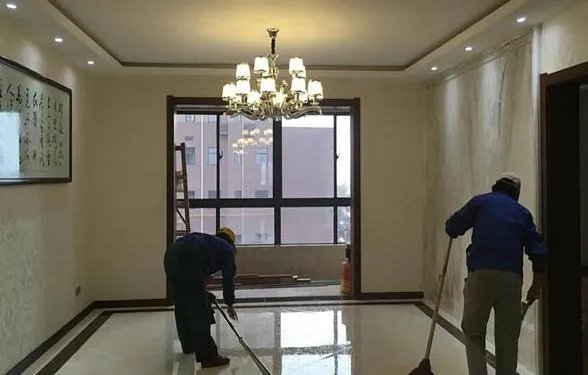 开荒保洁一般在什么时候做