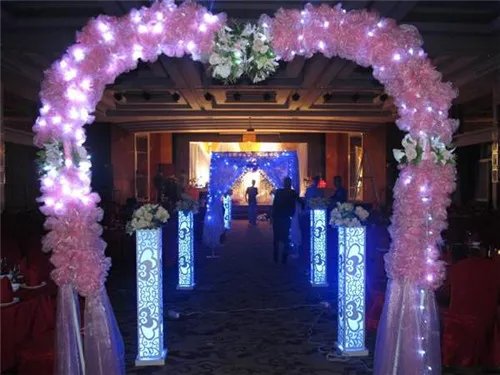 婚庆公司加盟费用一般多少  加盟婚庆公司要注意什么