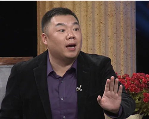 姜超老婆首次曝光 揭秘两人浪漫经历