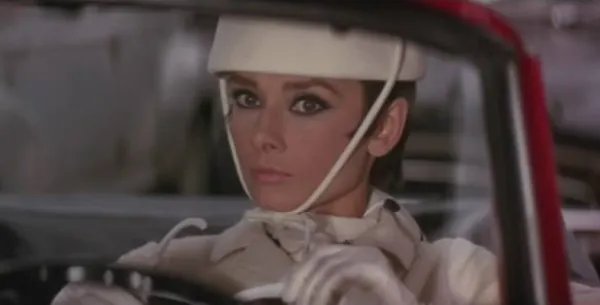 介绍几部奥黛丽赫本的经典电影