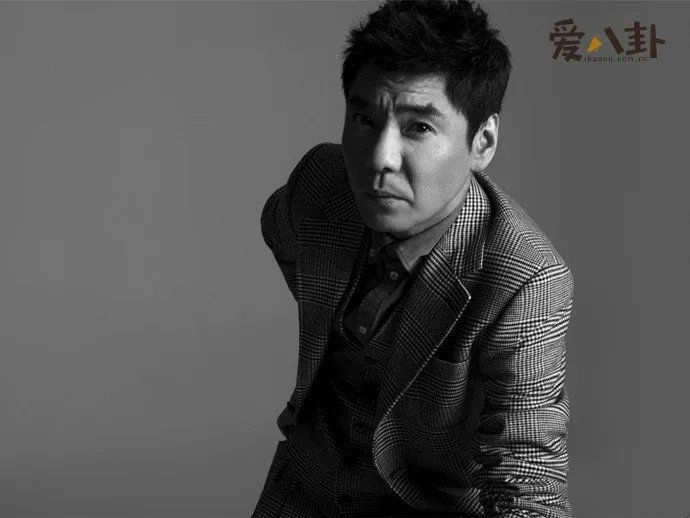 屠洪刚妻子是谁 小岳是一个圈外人