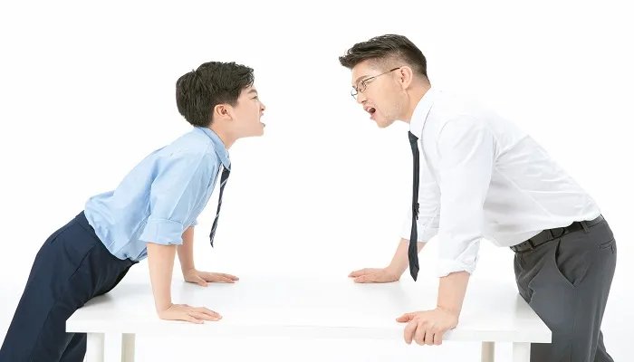 diss的意思 diss是什么意思