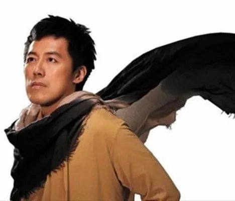 心术张宇完整歌词欣赏 在《歌神》搞怪险淘汰