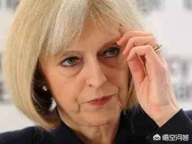 特蕾莎梅频频被打脸，究竟该如何下台？