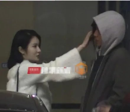 王大陆又谈女友了？