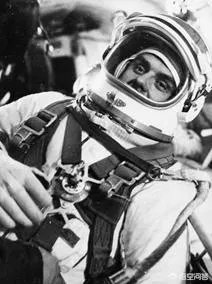 太空有人类遗体吗