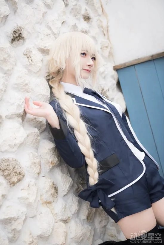 推特小姐姐个人CosPlay合集 贞德COS比动画还好看