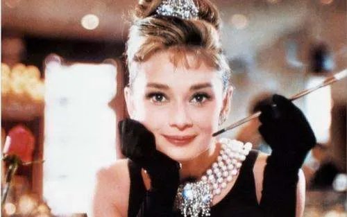介绍几部奥黛丽赫本的经典电影