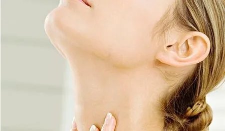 如何消除颈纹