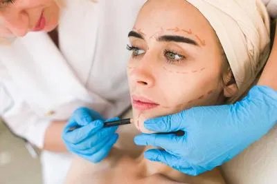 鼻头大怎么缩小 三种措施帮你获得精致鼻头