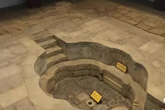 去西安旅游，必去的地方是哪几个？