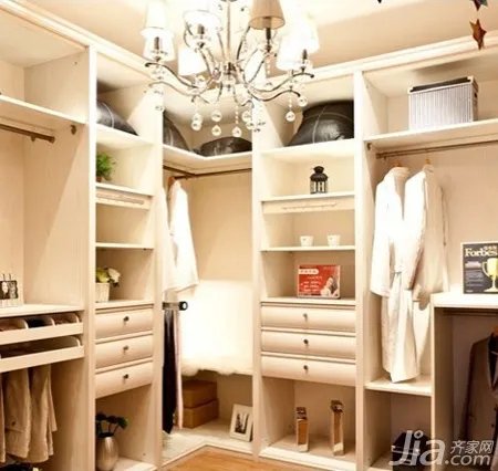 索菲亚衣柜官网 索菲亚衣柜官网报价