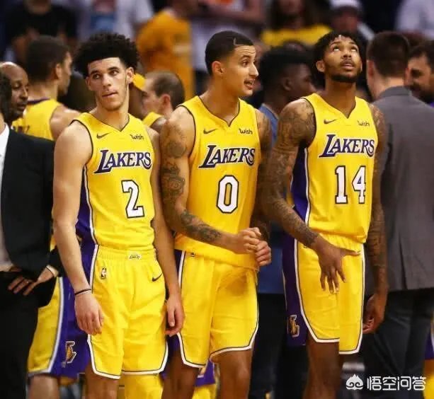 两连败的湖人主场斯台普斯首战七连败的公牛队，你觉得谁的连败能终结？