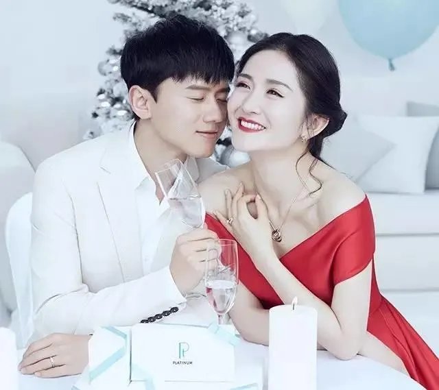 网曝谢娜已产下二胎，依旧是女儿，张杰生儿梦破灭了吗？