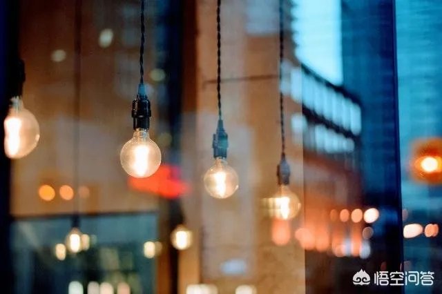 许美静的歌曲有什么特色，是不是诉说自己的心声？