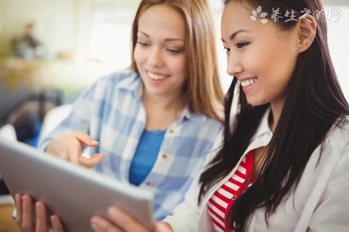 适合老年人床上的运动有哪些