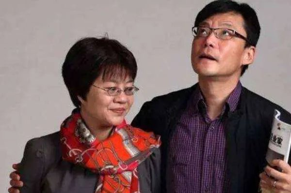 李国庆夫妇互撕曝私生活，对当当网的影响会有多大？