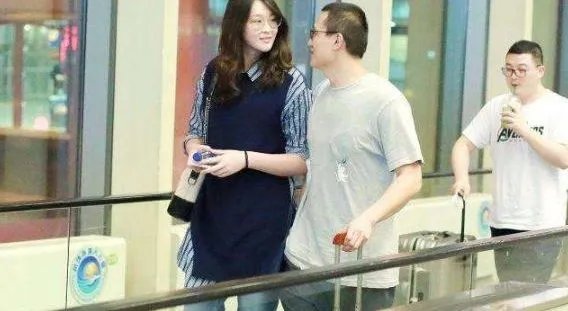 排球女王惠若琪和丈夫之间在身高上有什么样的差距？