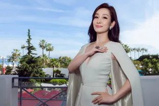 秦海璐怒斥张馨月矫情，她们俩之间到底发生了什么？她为何这么说？