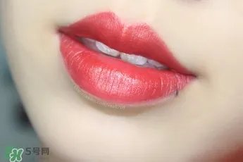 倩丽口红试色_倩丽口红怎么样