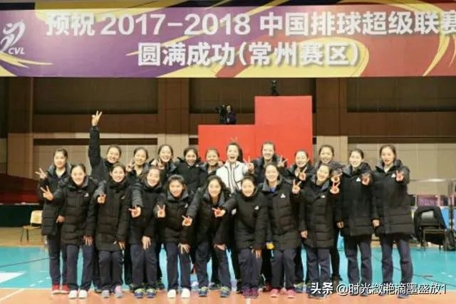 女排众多大神中,为什么惠若琪会有隆重的退役仪式?