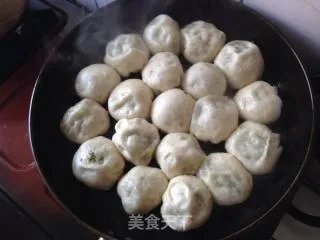 生煎包—荠菜馅儿（≧∇≦）
