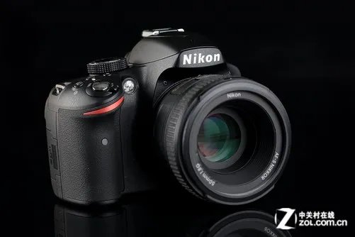 入门单反挑战高像素 尼康D3200评测首发