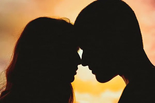 巨蟹男和什么星座女最配 注定和巨蟹男是夫妻的星座女