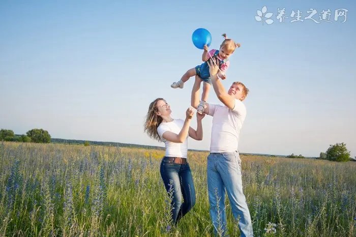 适合老年人床上的运动有哪些