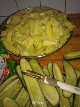 腌黄瓜的详细做法