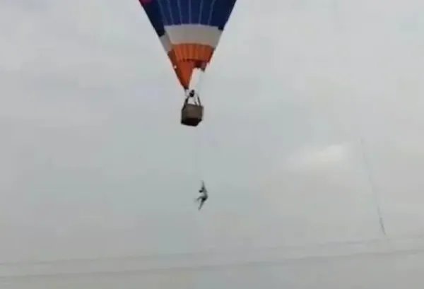 湖南株洲一男子为何从热气球坠亡？