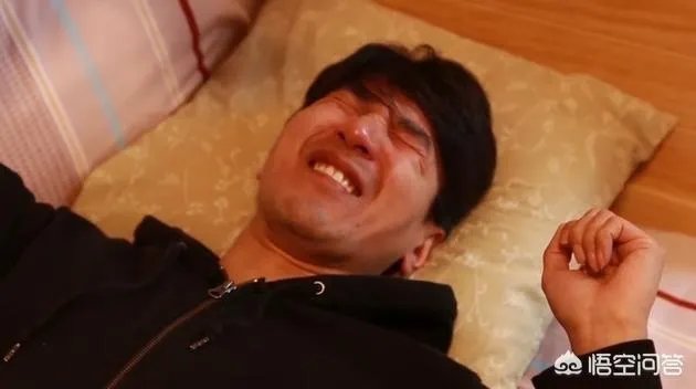 刘德华拍戏时坠马受伤,演员拍戏时到底有多拼?