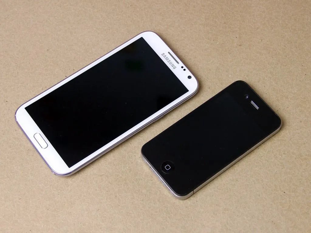 手机贴膜怎么贴？