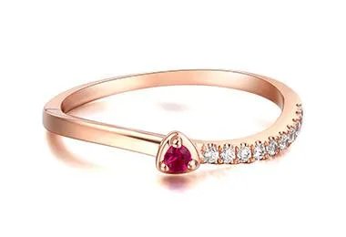 玫瑰金戒指卡地亚多少钱 2017玫瑰金戒指新款有哪些