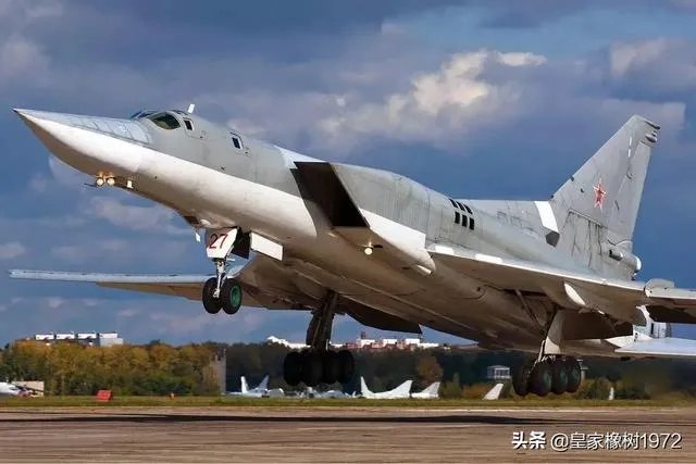 如何评价歼8系列战机?