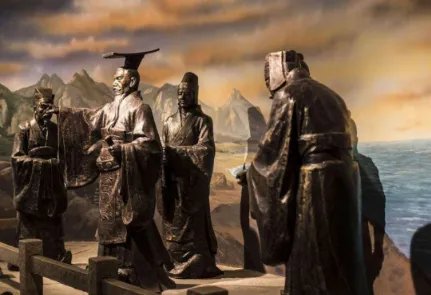 皇帝自称是用朕 退位之后的太上皇自称什么